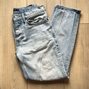 Men’s Neuw, slim, light wash jeans.